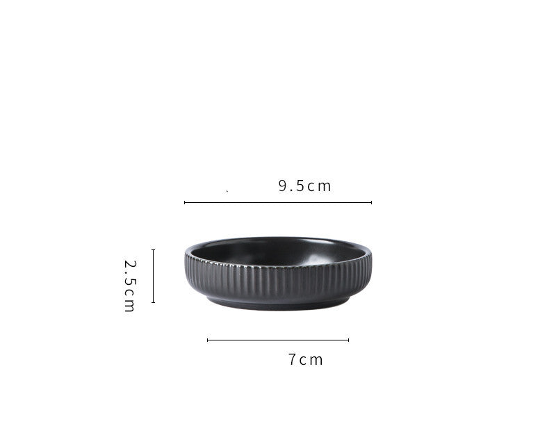 Hualian Yijia Plate Dish Set black bowl with dimensions 9.5cm diameter and 2.5cm height